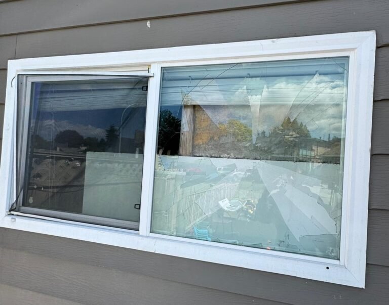 F4DE54B1-75A7-40C1-8647-4562FCE0695A